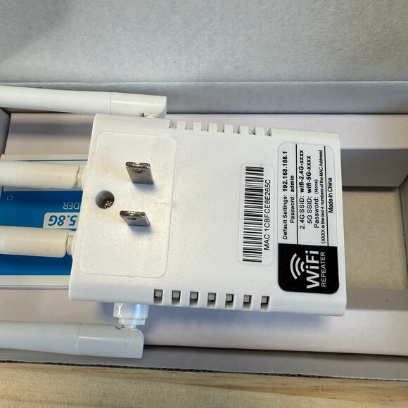 NIB Dual Band Home Wifi Repeater Extender 1200 Mps White 2.4G and 5G - Picture 7 of 7